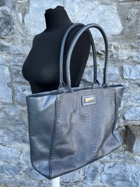 Black leather shoulder bag