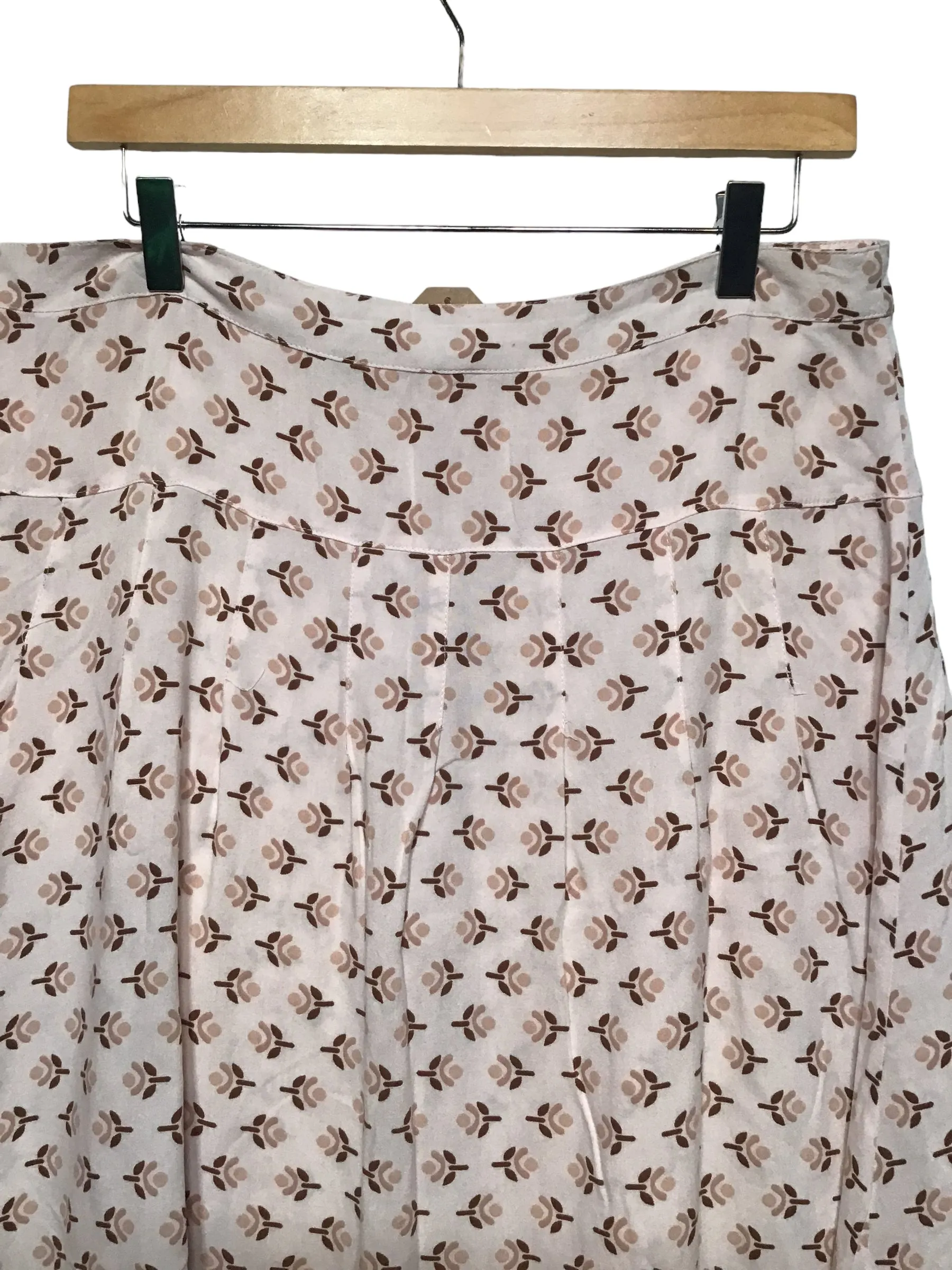 Floral Skirt (Size L)