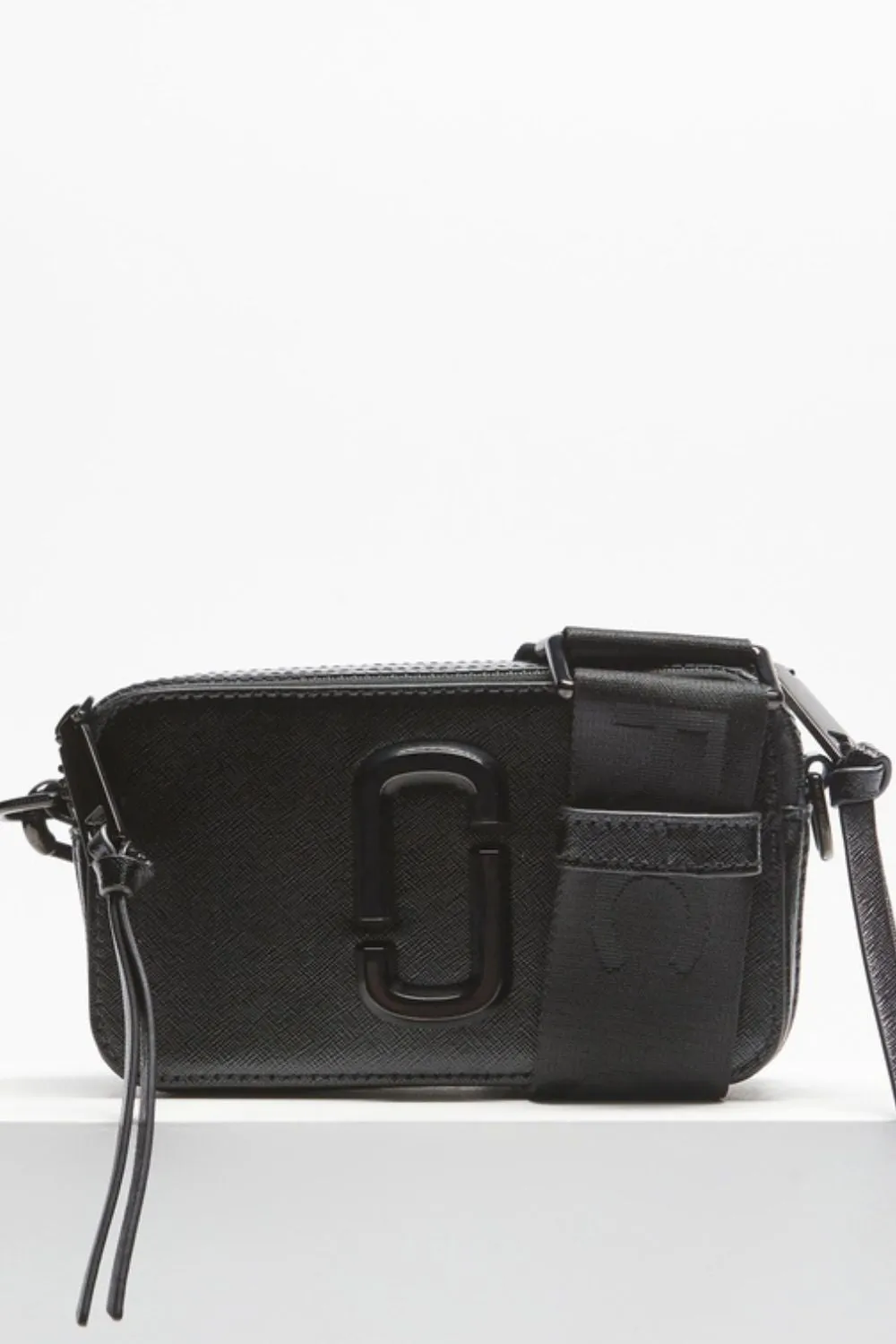 Stonnington Hire    Marc Jacobs | Snapshot DTM Cross Body Bag | Black