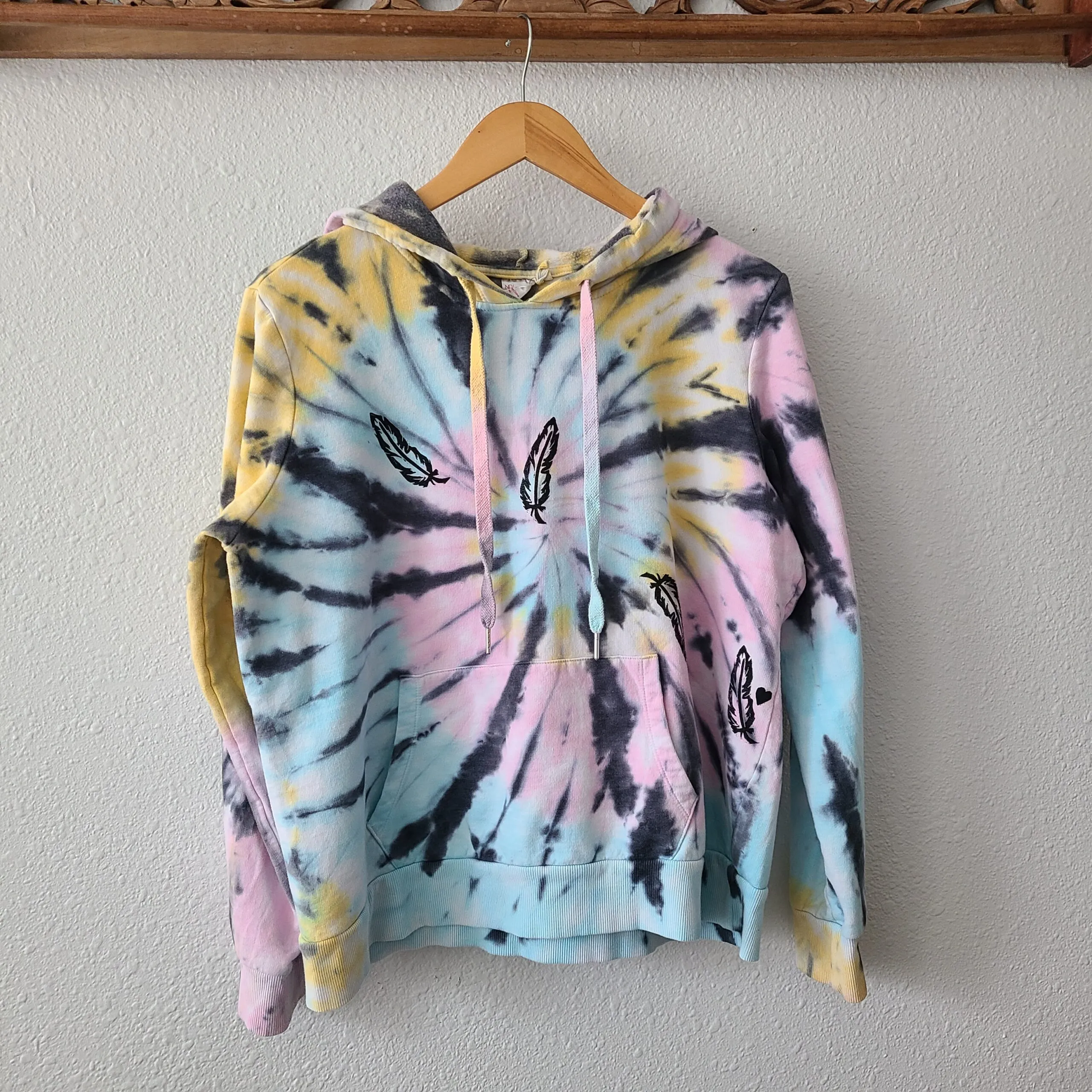 Tie Dye Hoodie with Feather Print