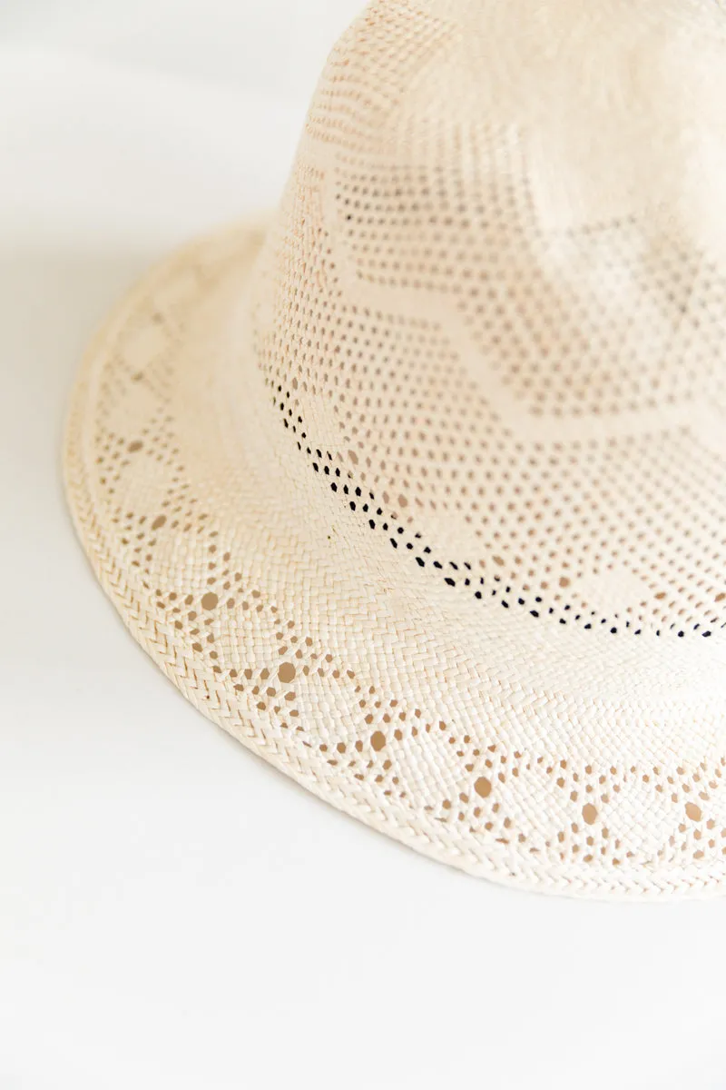 TRIPPER HAT IN PANAMA STRAW