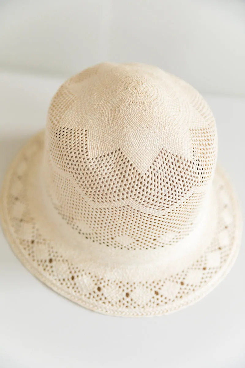 TRIPPER HAT IN PANAMA STRAW