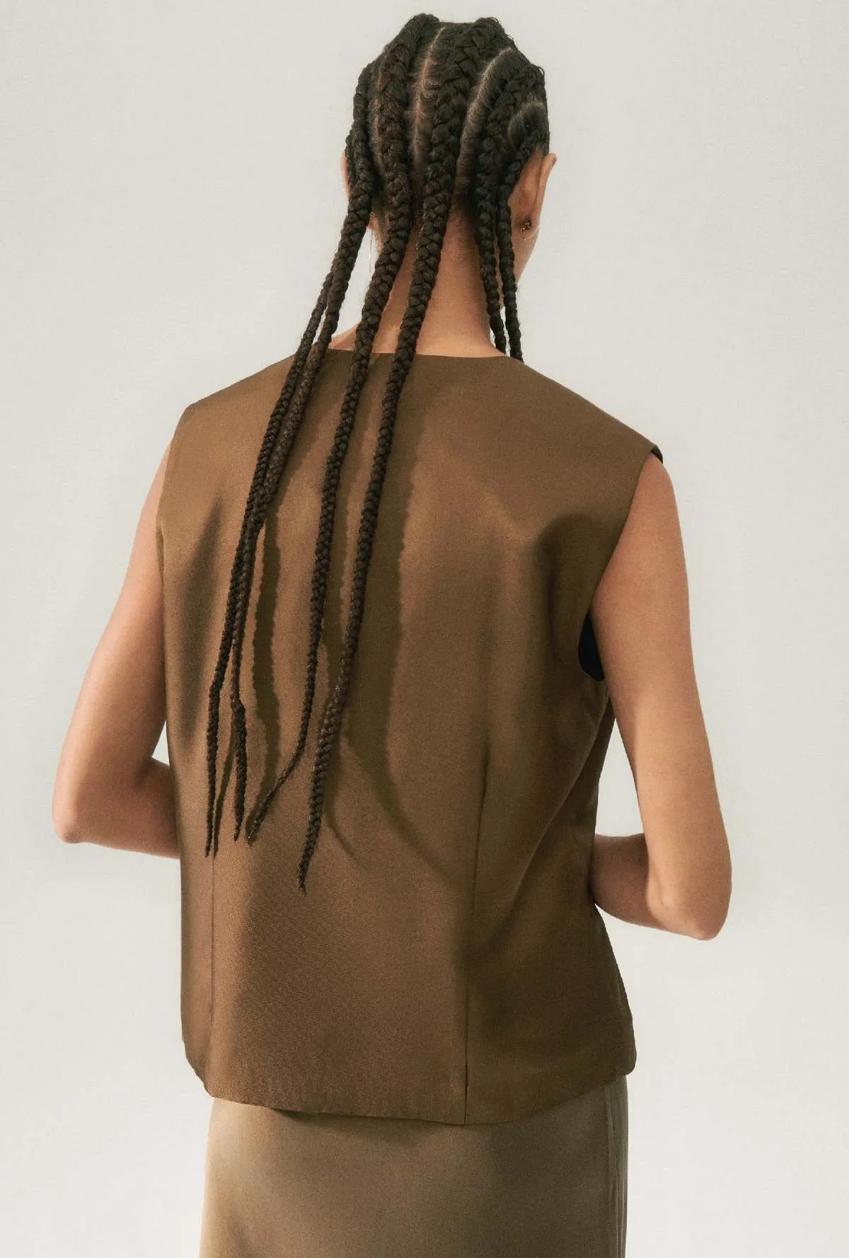 Twill Slouch Vest - Dark Earth