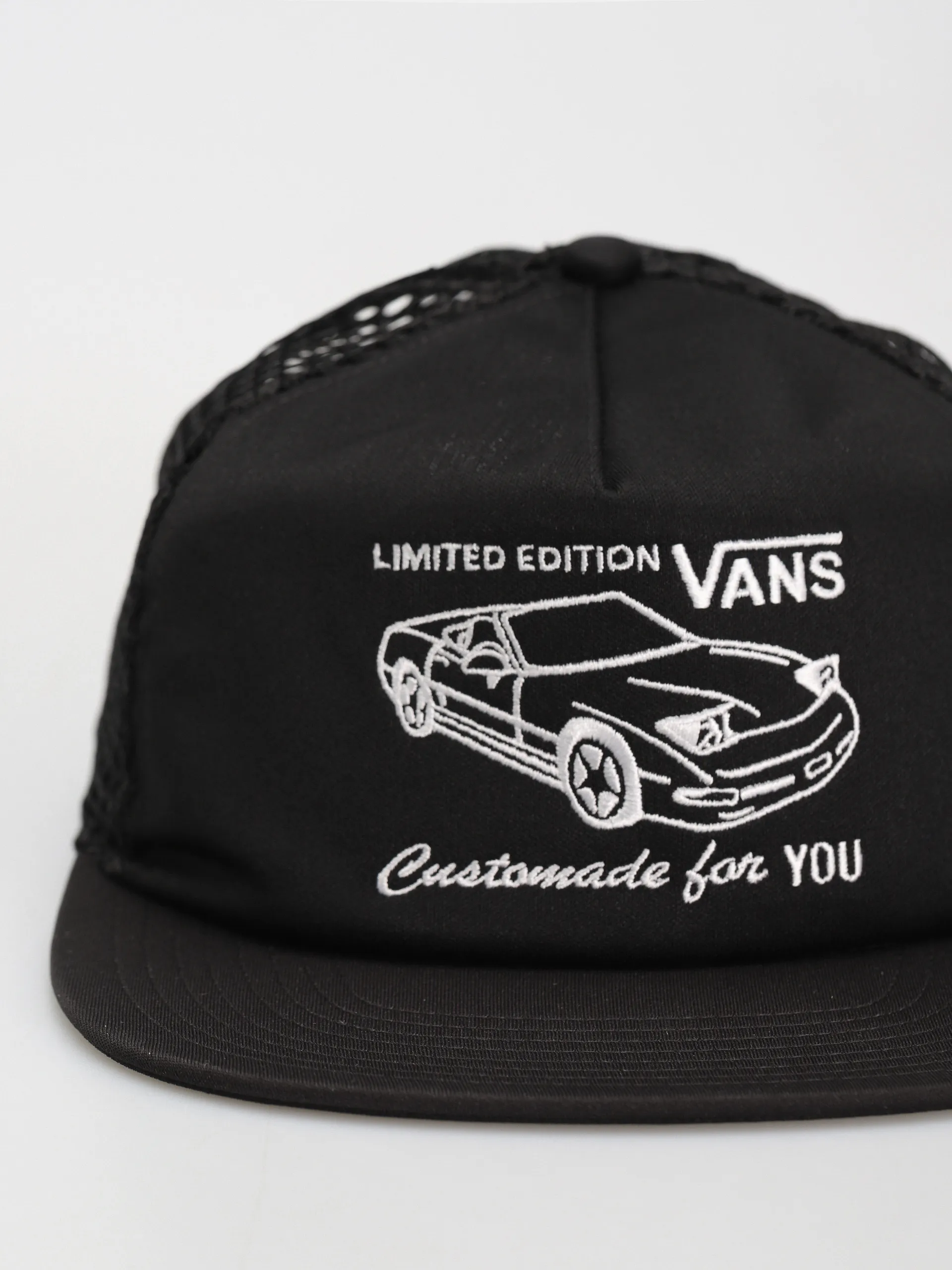 Vans Retro Unstructured Trucker Cap (black)