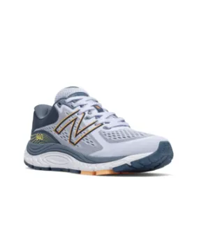 Women's 840v5 by New Balance